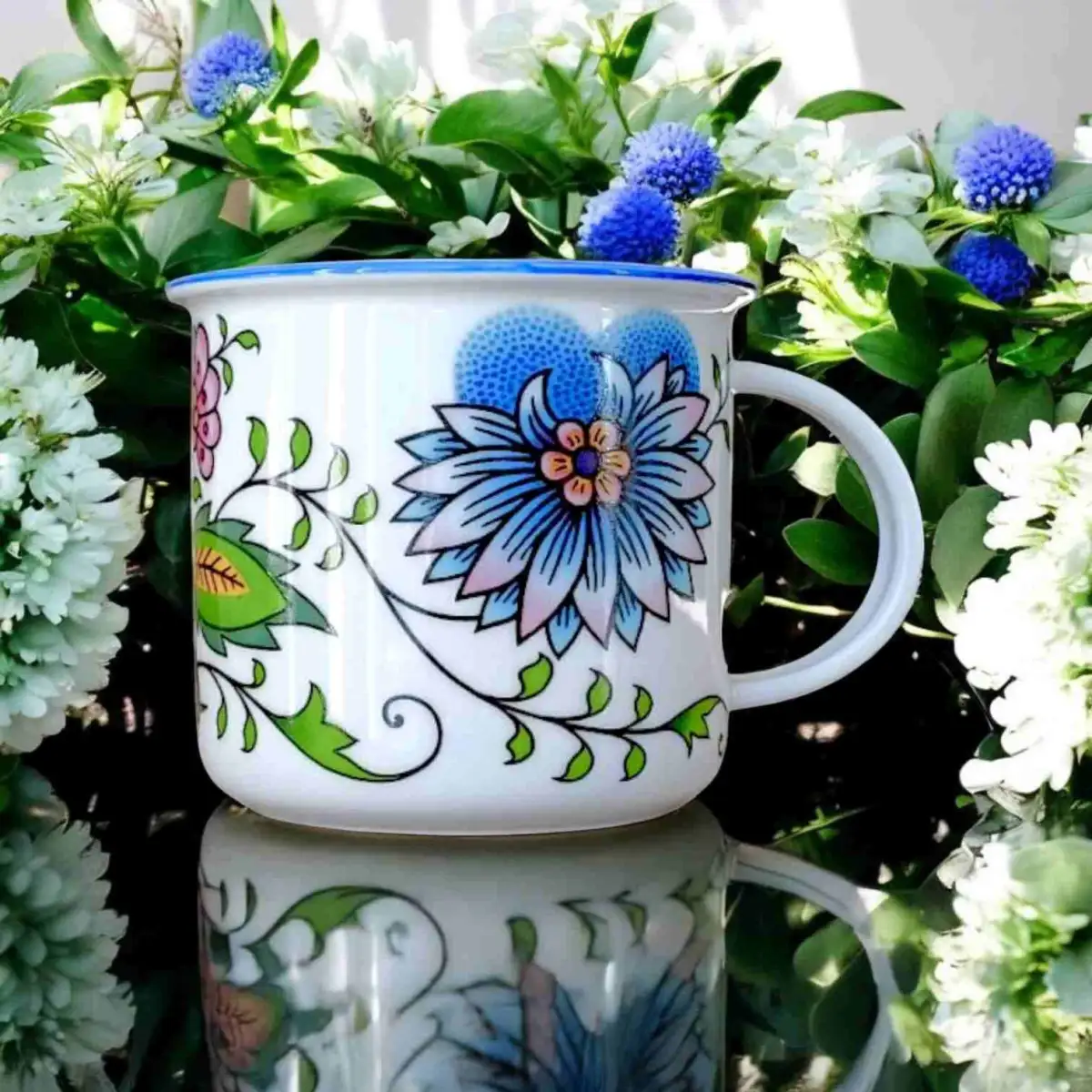 20220 Hrnek Tina 0,38l