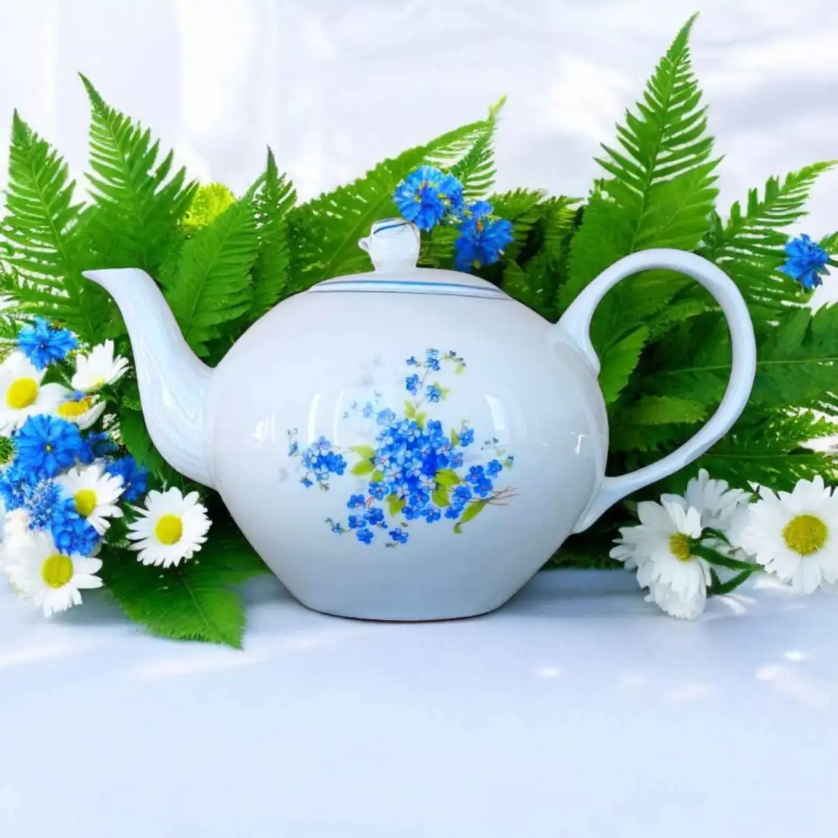 70029 Konvice čajová se sítkem s víčkem 1,20l