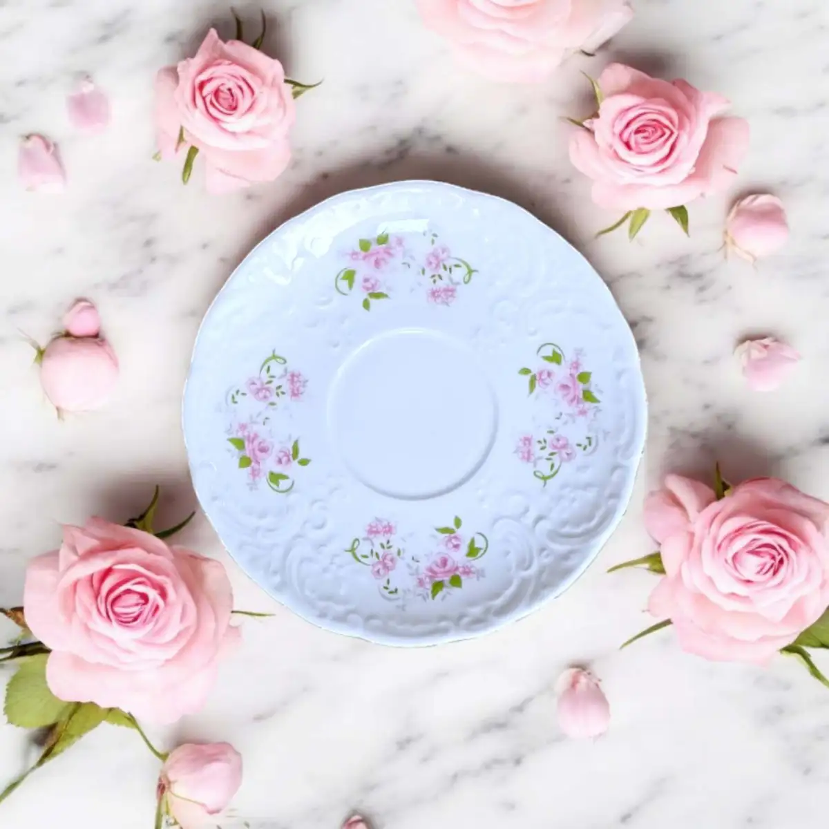 11010 Podšálek reliéfní Opera